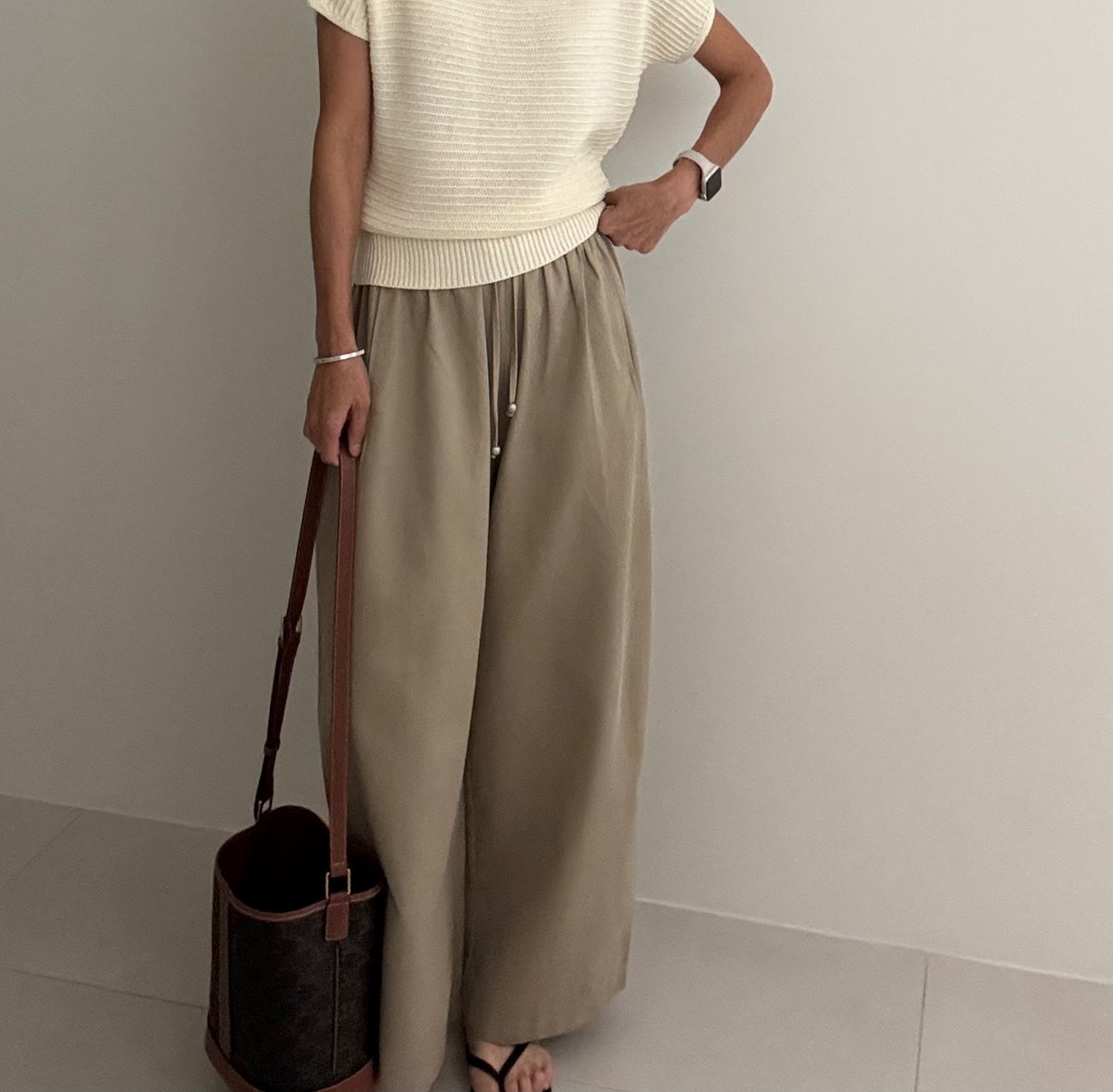 MOMS WEAR Floating Pants