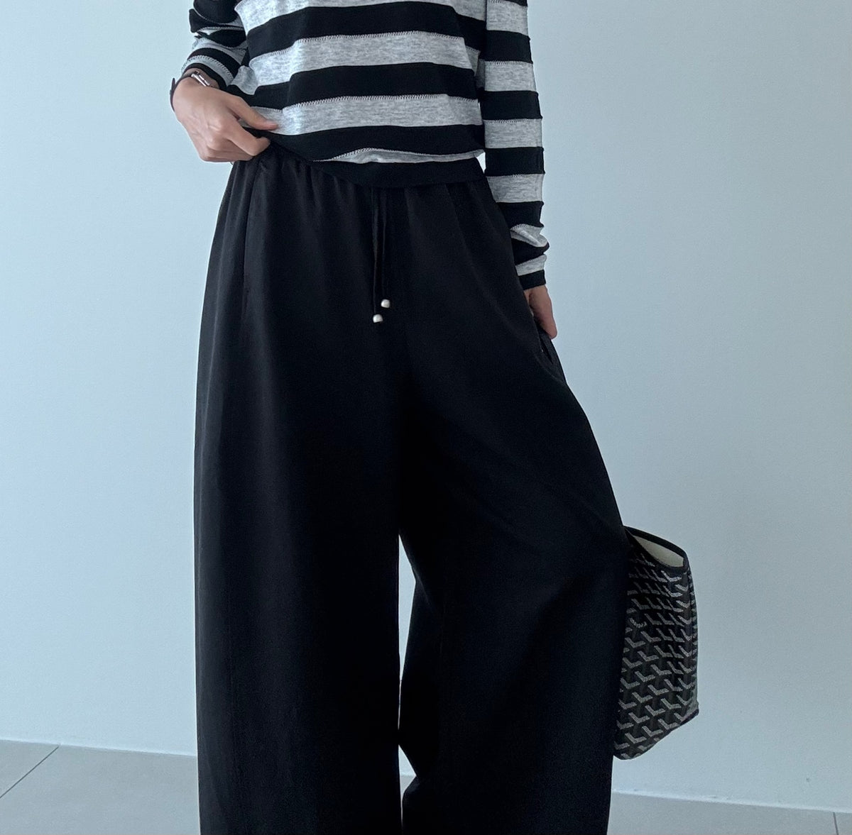 MOMS WEAR Floating Pants