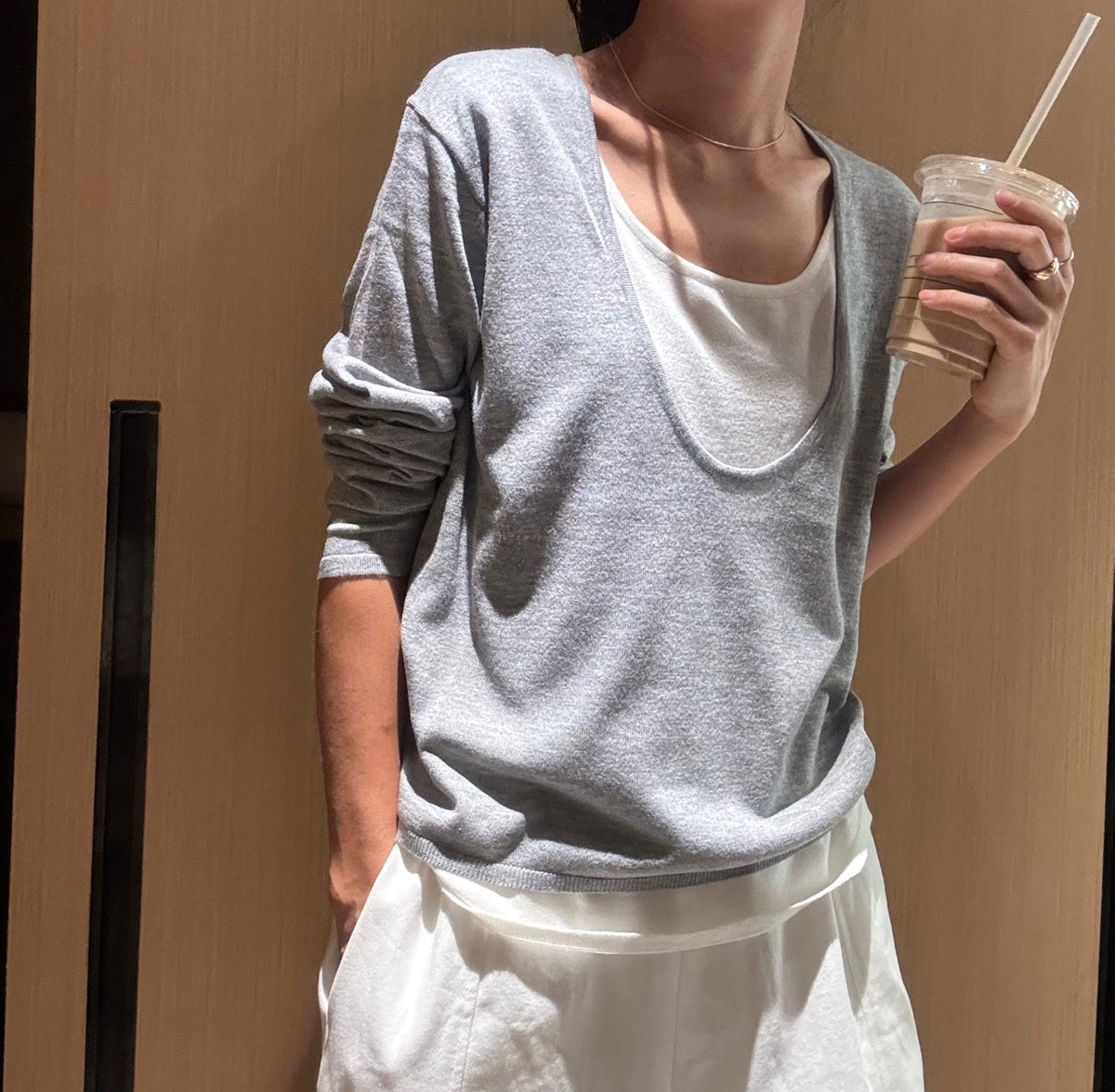 MOMS WEAR Double V-neck Knit