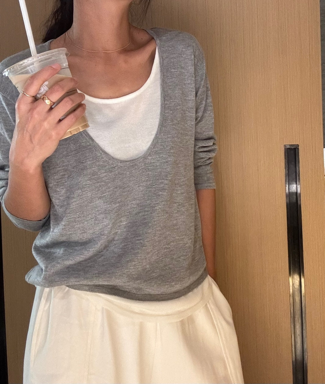 MOMS WEAR Double V-neck Knit