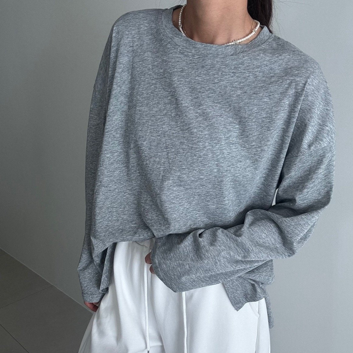MOMS WEAR Basic Round Neck T-shirt Layered Loose Fit