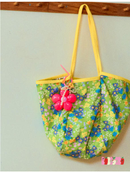 BEBEBEBE 2024 SUMMER Strawberry flower reversible bag