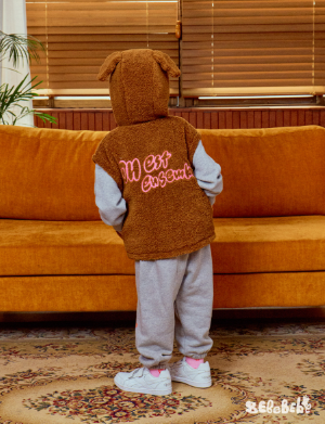 BEBEBEBE WINTER Puppyboots reversible sleeveless hoodie vest