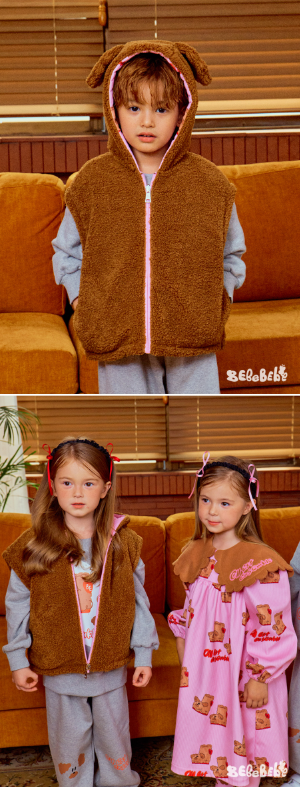 BEBEBEBE WINTER Puppyboots reversible sleeveless hoodie vest