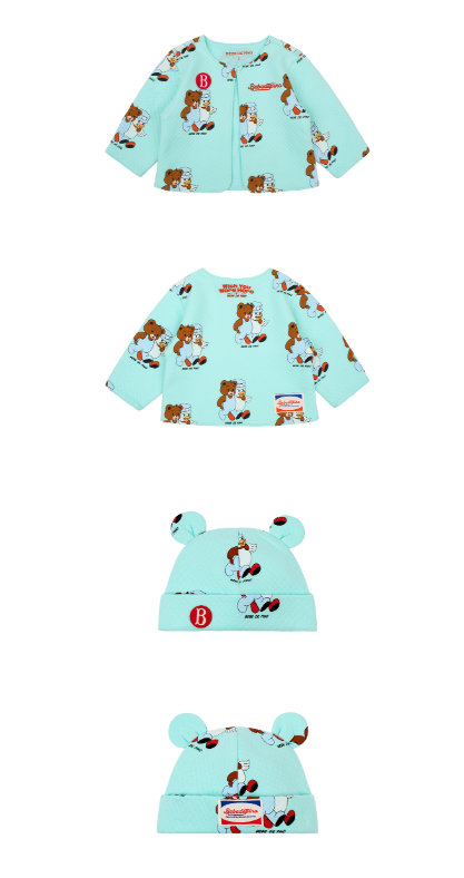 BEBE DE PINO All over teen friends newborn overall set
