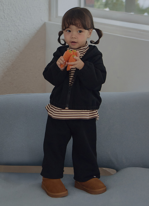 UBMOM VICKY BEAR ZIP-UP HOODIE SET