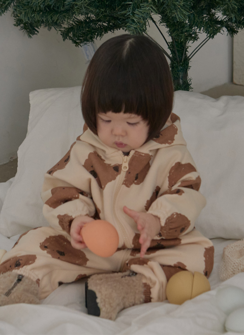 UBMOM VICKY BEAR HOODIE ONE-PIECE