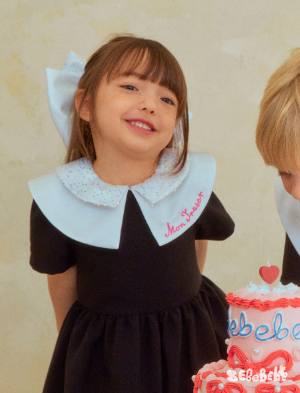 BEBEBEBE BIRTHDAY PRE ORDER Big sequins bow hairpin