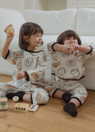 UBMOM SPRING/SUMMER PRE ORDER bread 2pc set