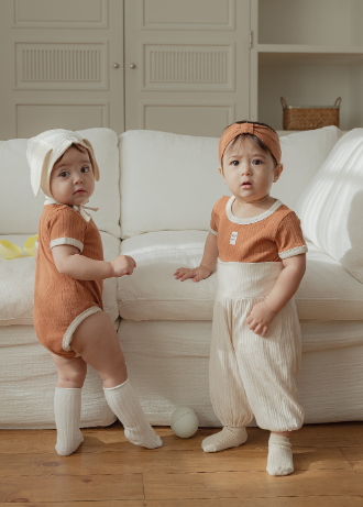 UBMOM SPRING/SUMMER PRE ORDER cinnamon 2pc set