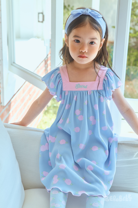 BEBEBEBE cream rose pleats dress