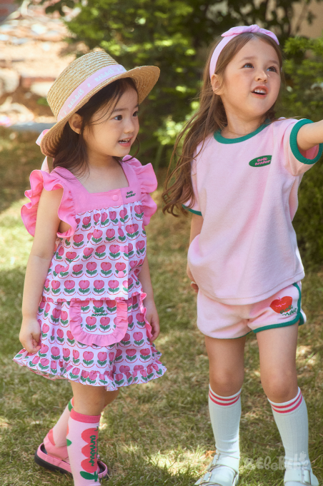 BEBEBEBE apple flower frill blouse set