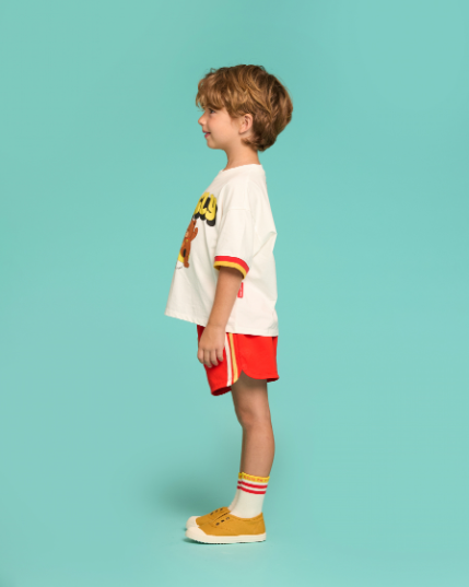 BEBE DE PINO Wiggly Bear Yokko Point T-shirt