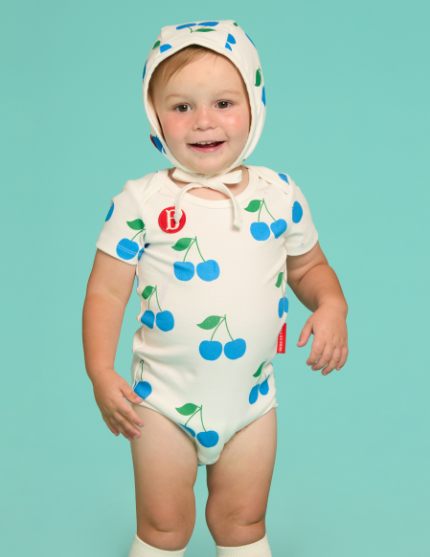 BEBE DE PINO 	All over cherry baby bodysuit set