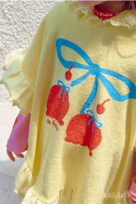 BEBEBEBE SUMMER Strawberry Ice cream frill poncho towel (YELLOW)