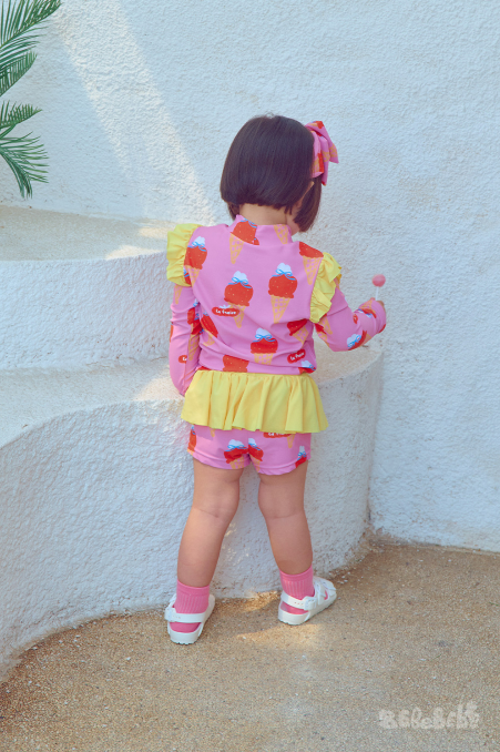BEBEBEBE SUMMER Strawberry Ice cream frill rash guard SET (PINK)