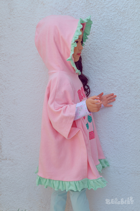 BEBEBEBE SUMMER Cream rose frill poncho towel (PINK)