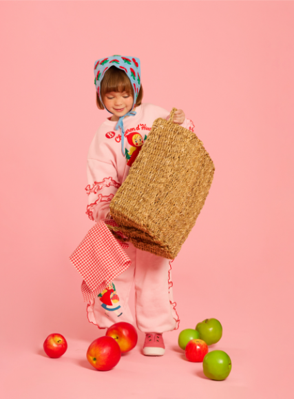 BEBE DE PINO Forest girl frill sweatshirt