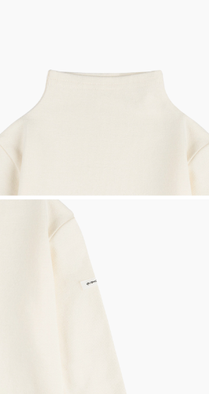 UBMOM Turtle neck top