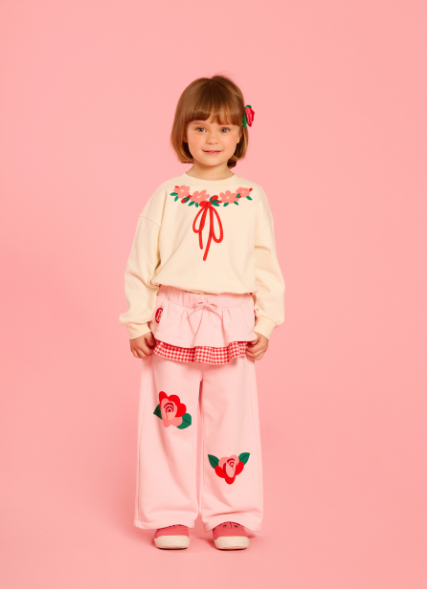 BEBE DE PINO Flower garland long sleeve tee