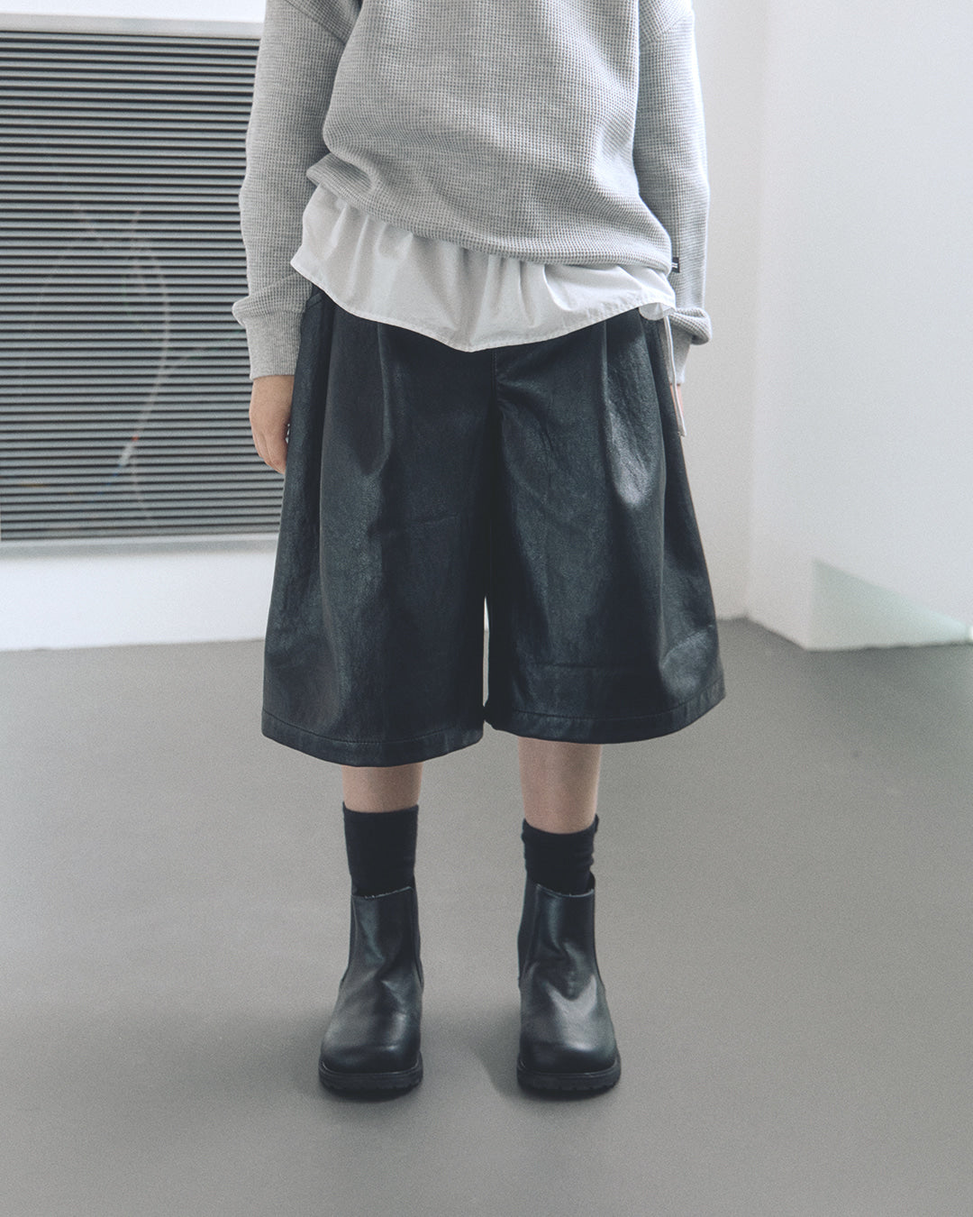 ROANJANE Leather pants