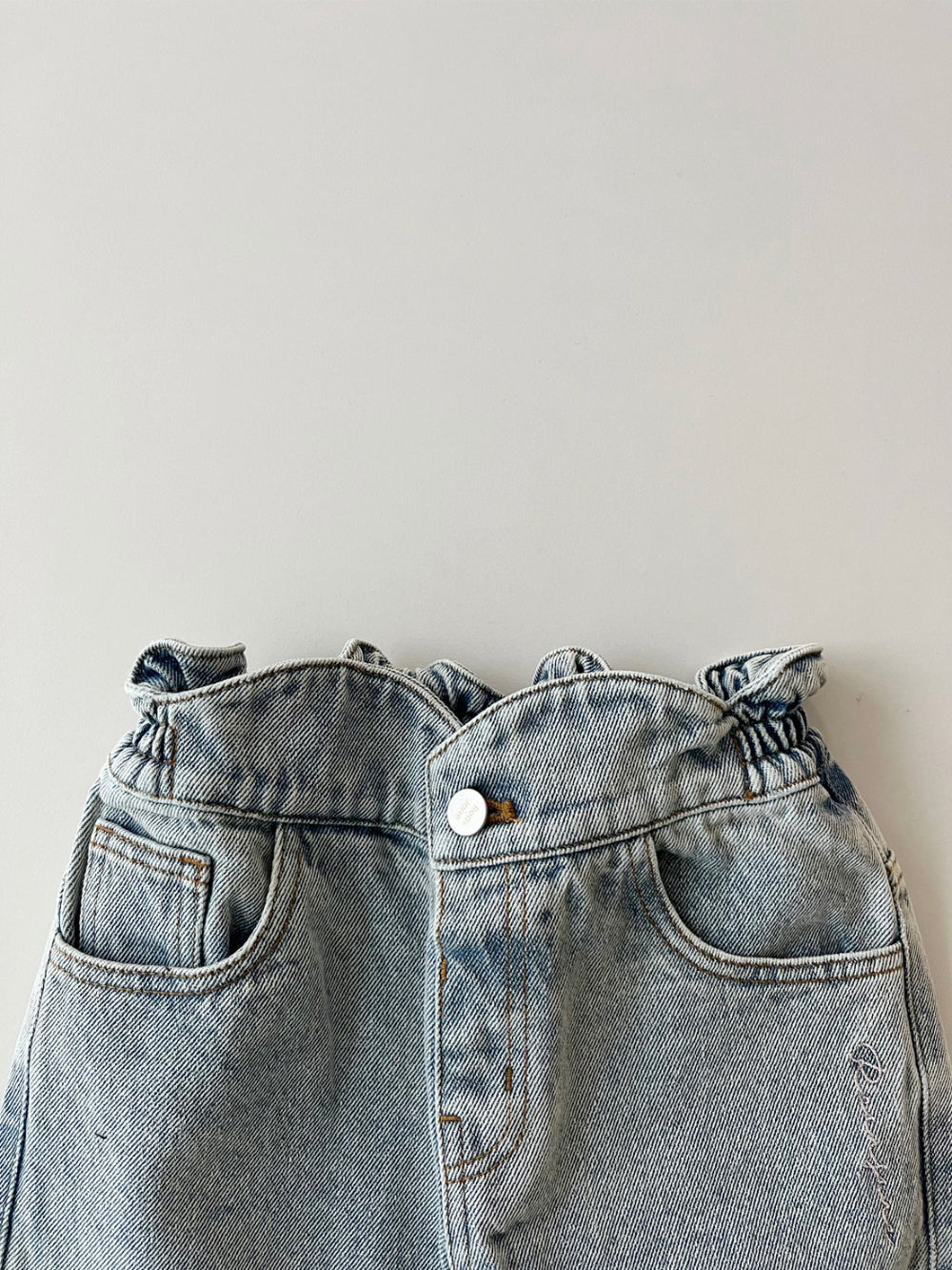 ROANJANE flower powder denim pants