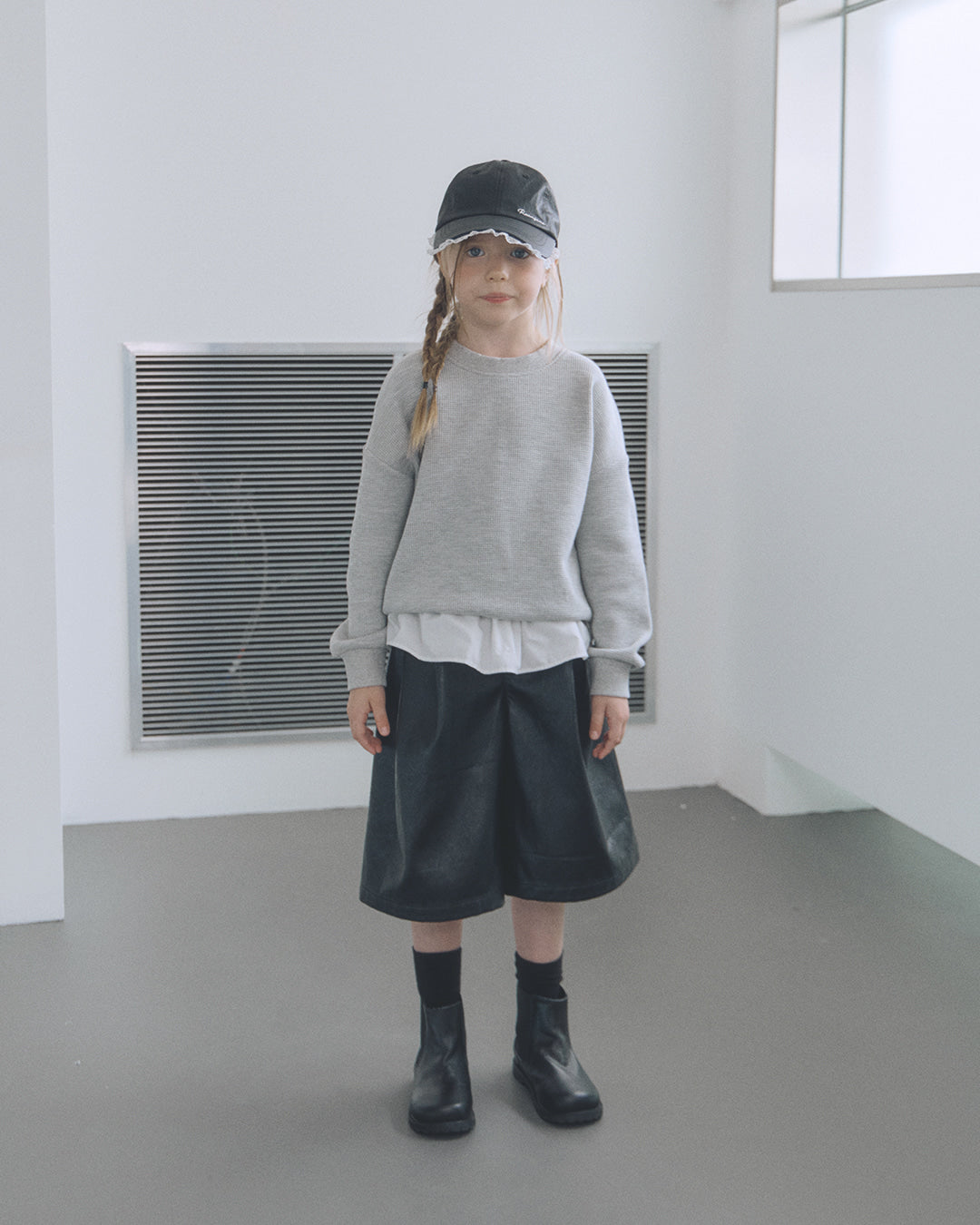 ROANJANE Leather pants