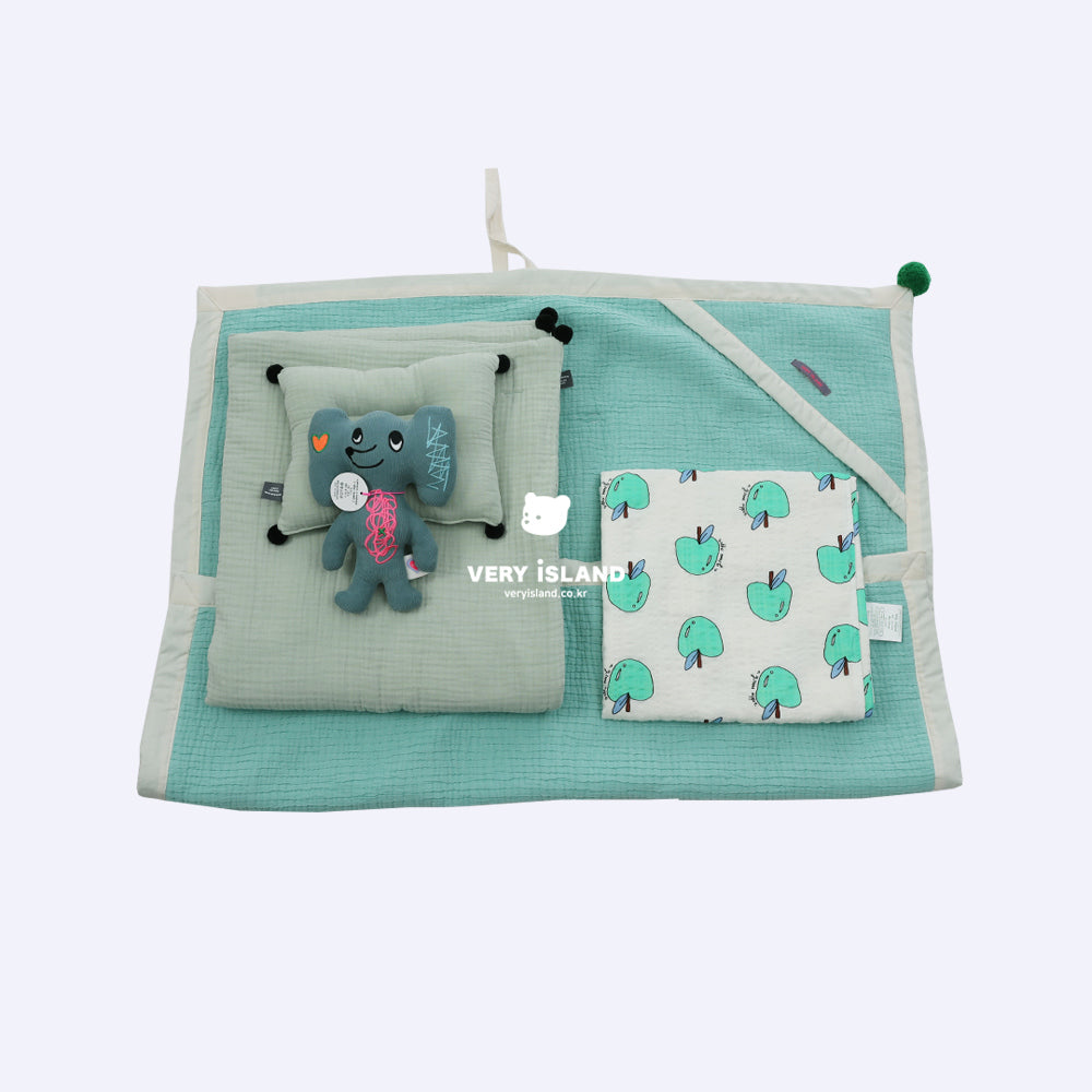 VERYISLAND Newborn Pompom Gauze Pillow Sheet Set