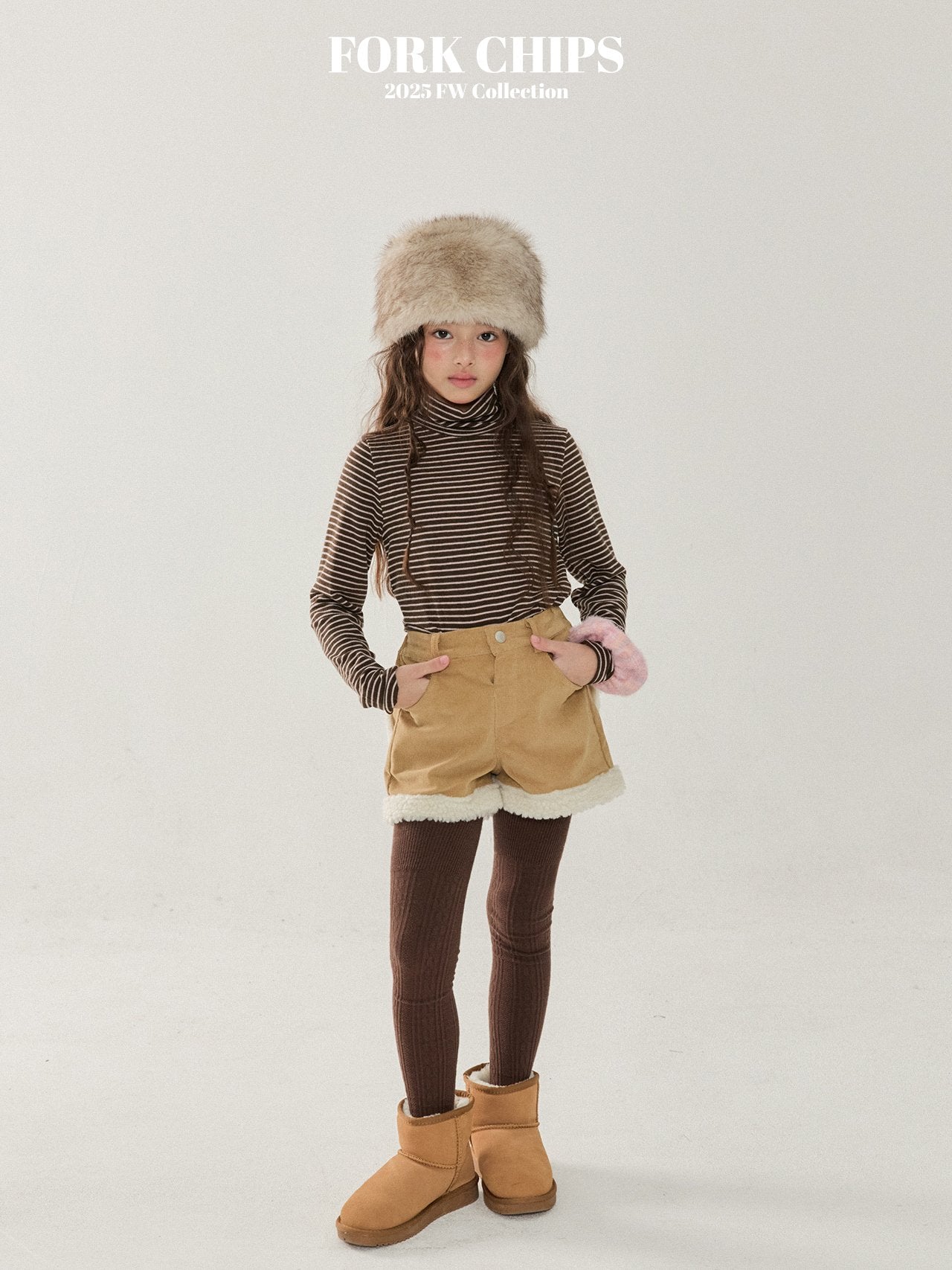 FORK CHIPS Fussy heart short pants