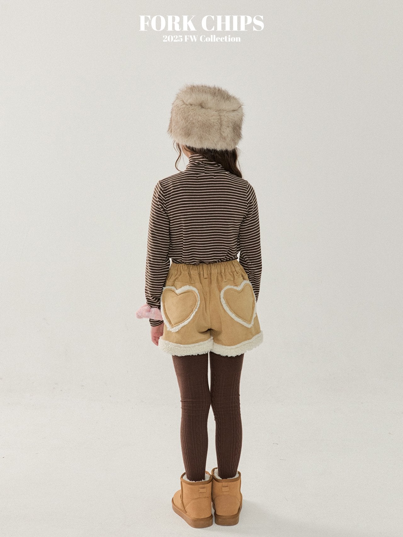 FORK CHIPS Fussy heart short pants