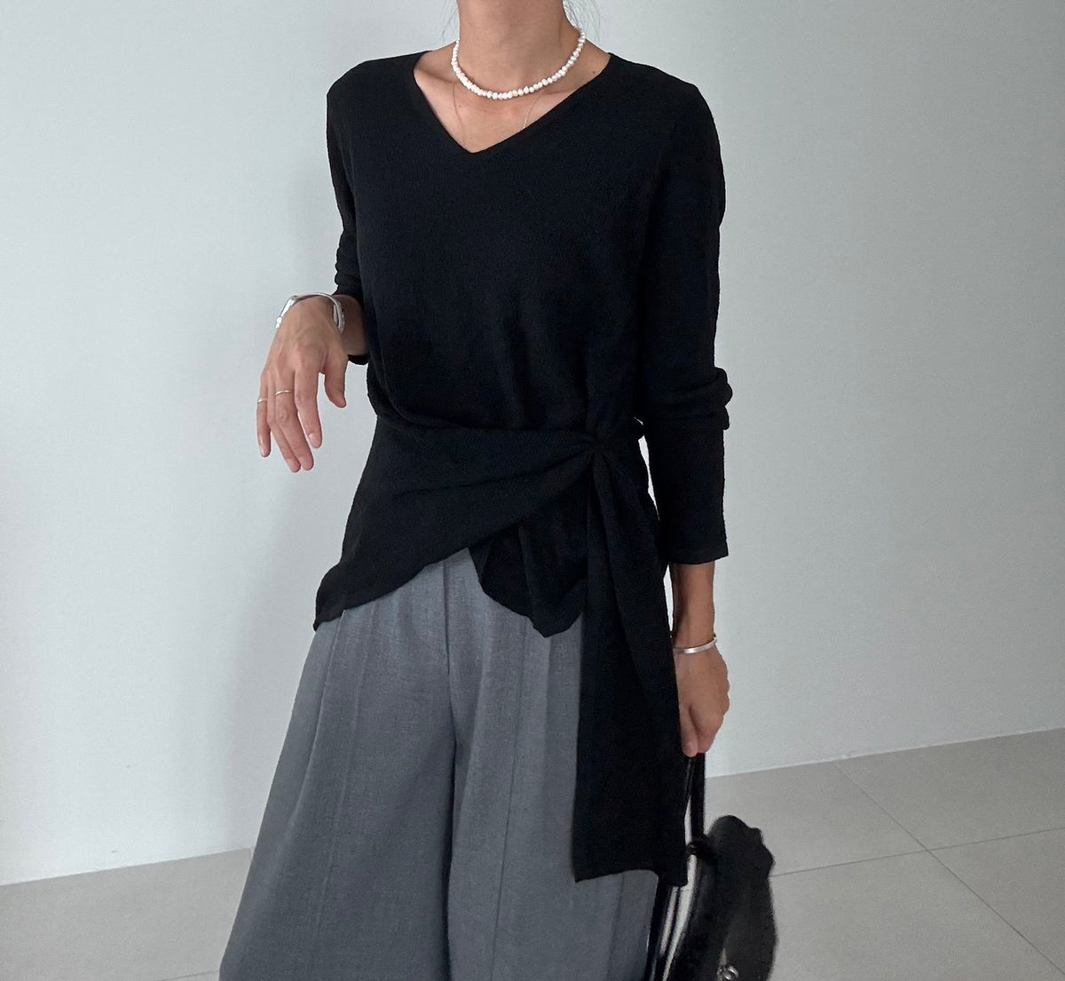 MOMS WEAR Armand Cross Knit