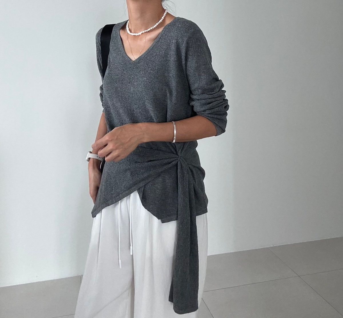 MOMS WEAR Armand Cross Knit