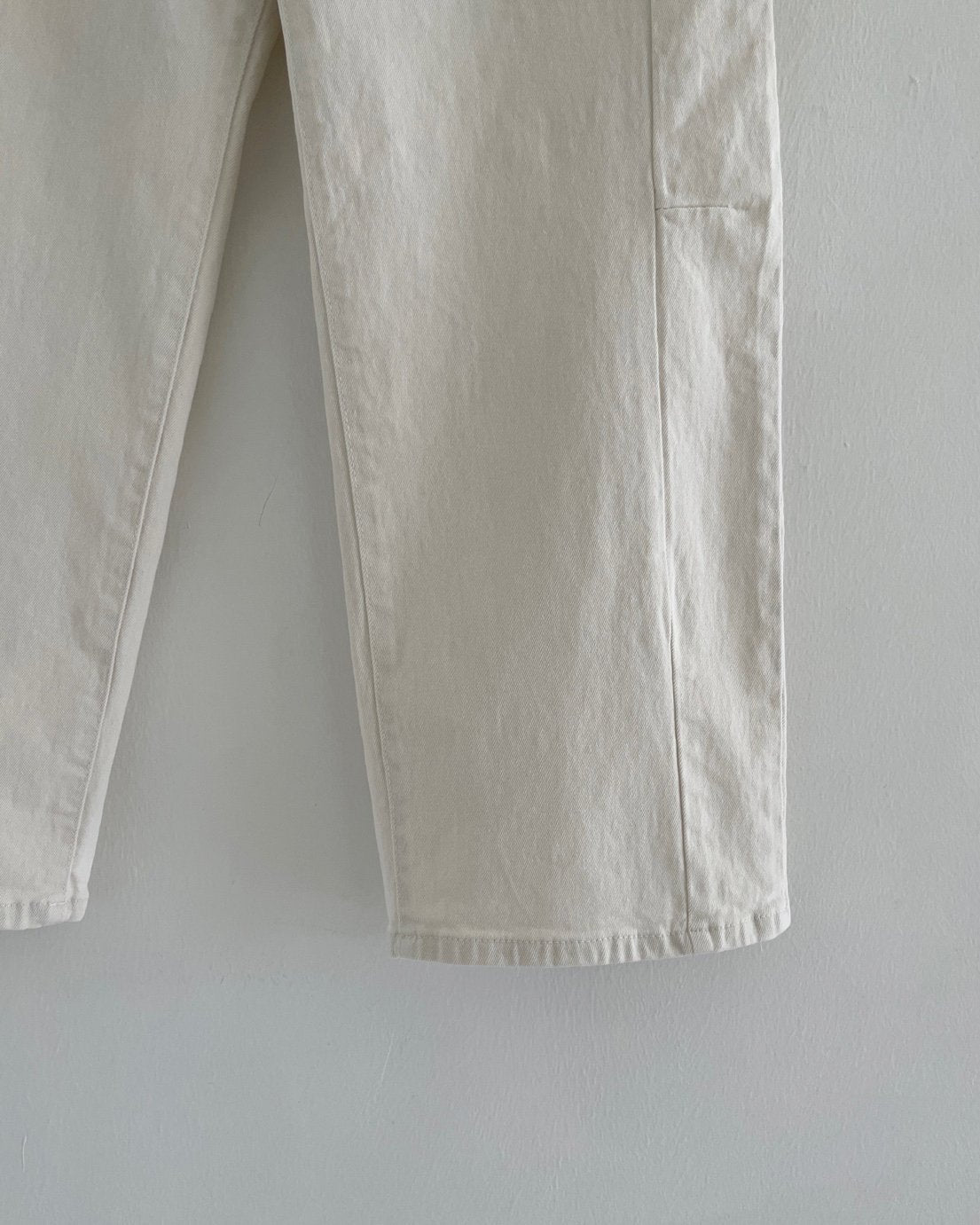 MOMS WEAR HOWLUK Curved wide pants