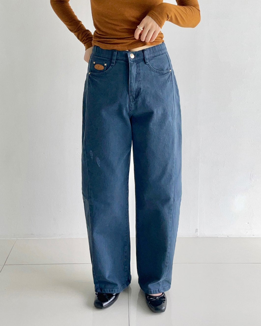 MOMS WEAR HOWLUK Curved wide pants