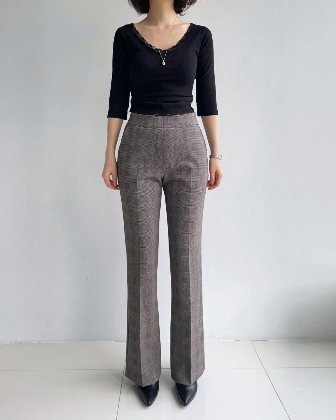 MOMS WEAR HOWLUK Checkered bootcut pants