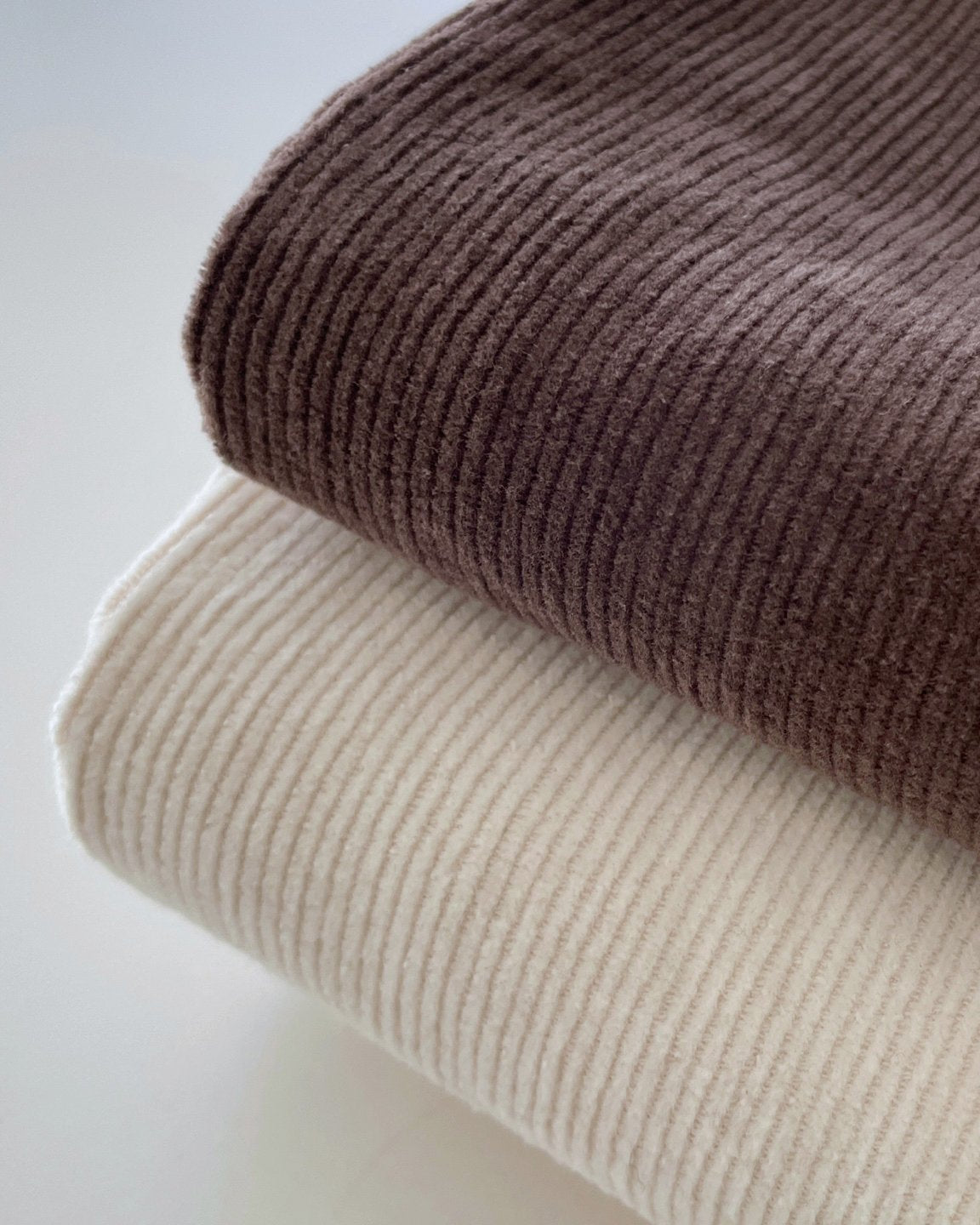 MOMS WEAR HOWLUK Corduroy curved pants (Fleece inside)
