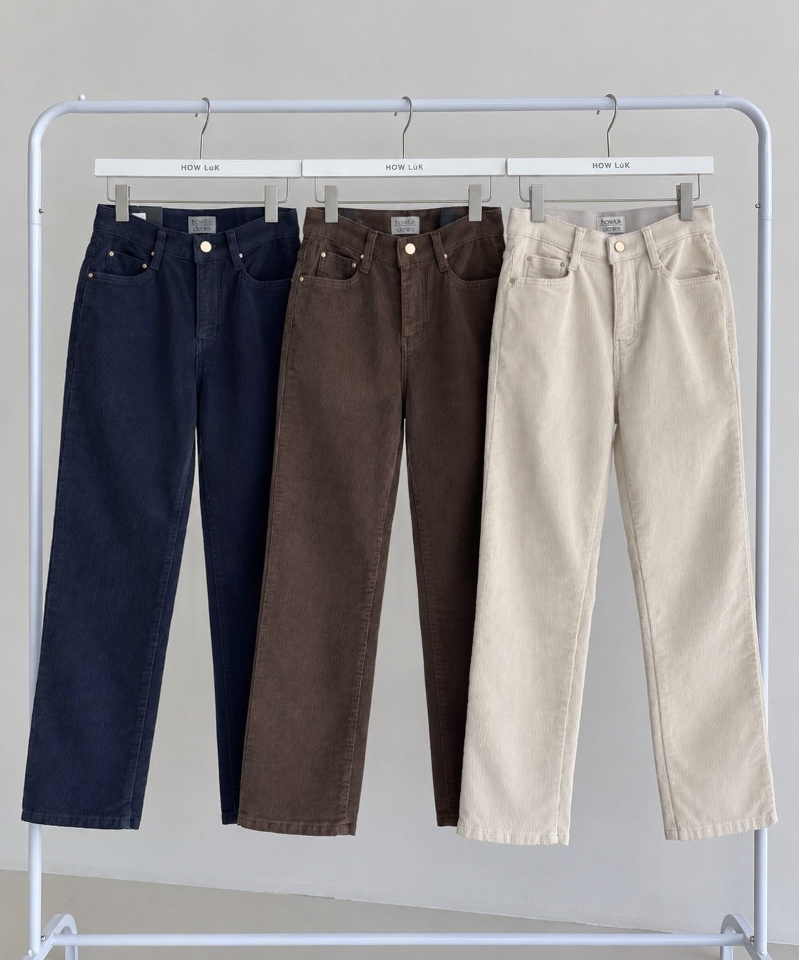 MOMS WEAR HOWLUK Corduroy span straight fit pants (Fleece inside)