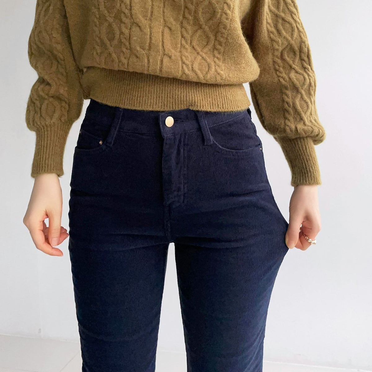 MOMS WEAR HOWLUK Corduroy span straight fit pants (Fleece inside)