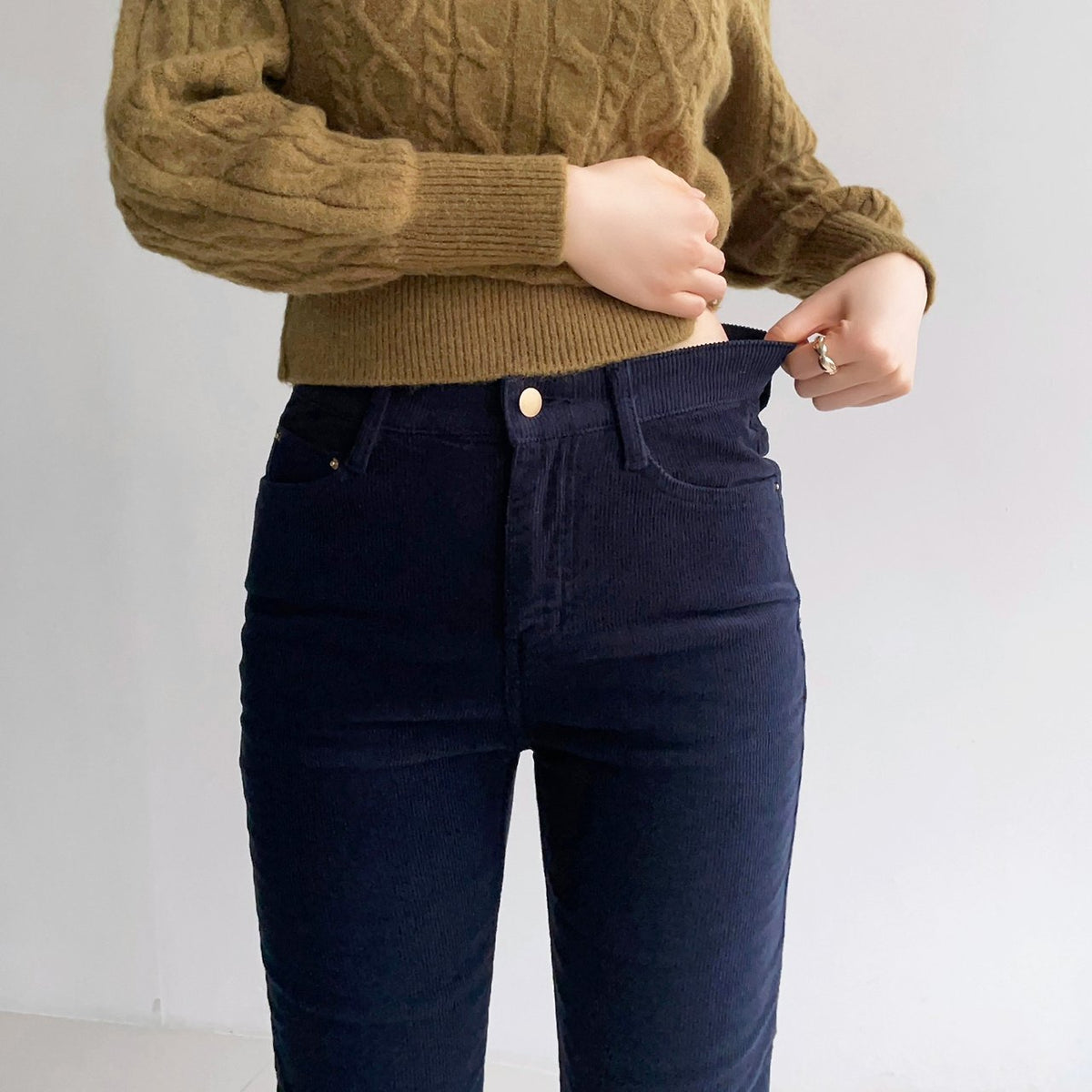 MOMS WEAR HOWLUK Corduroy span straight fit pants (Fleece inside)