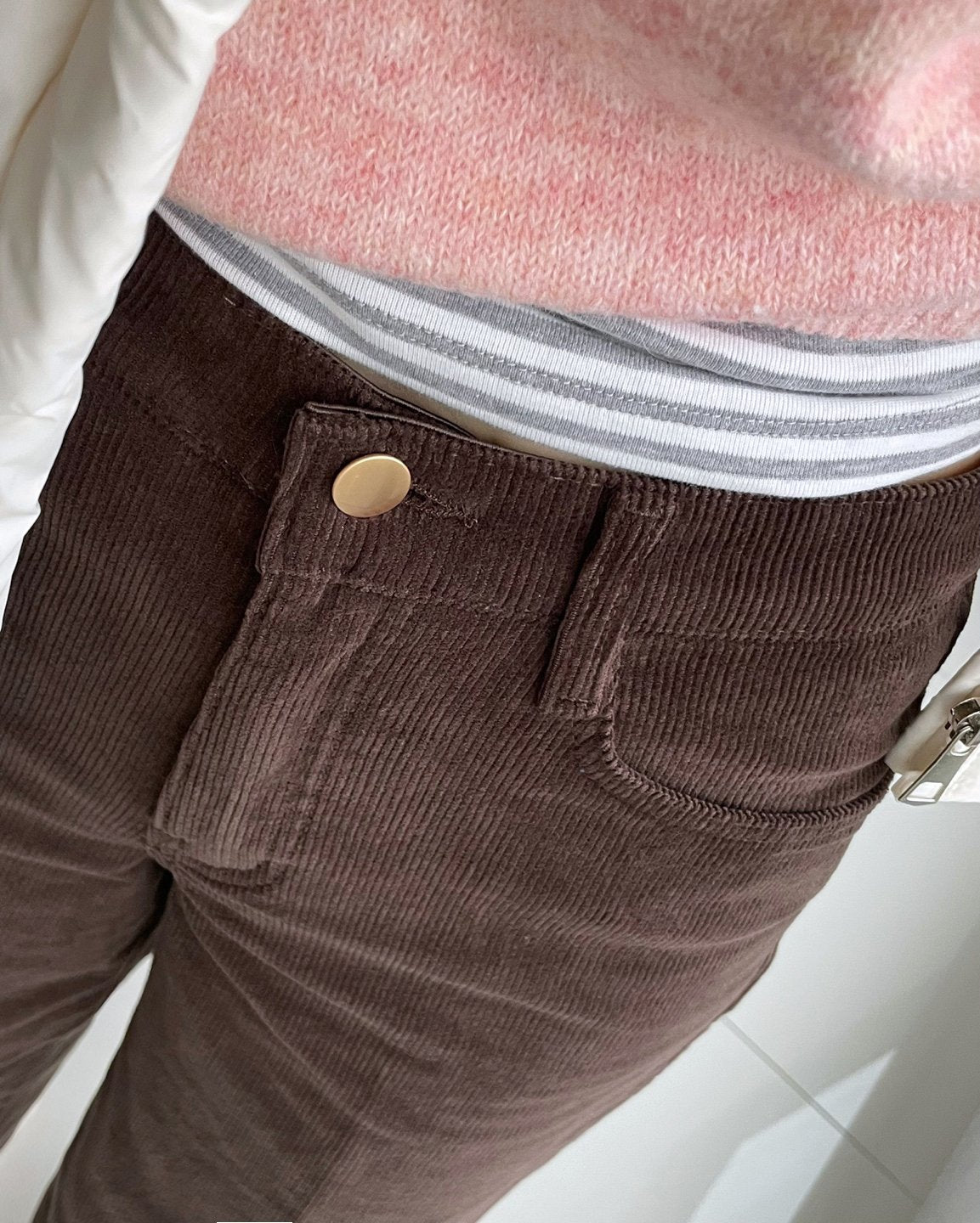 MOMS WEAR HOWLUK Wide crop corduroy pants (Fleece inside)