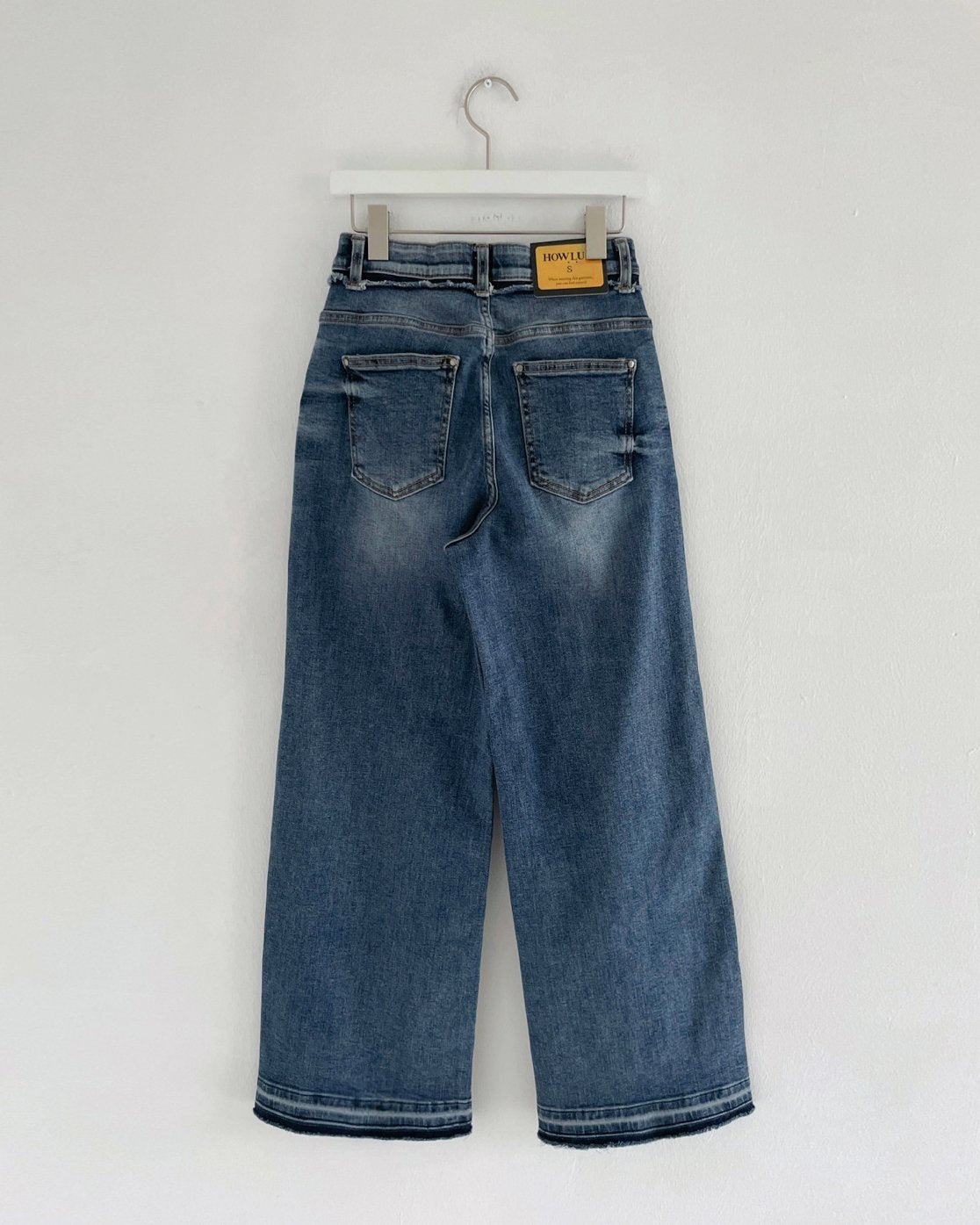 MOMS WEAR HOWLUK Washed denim pants