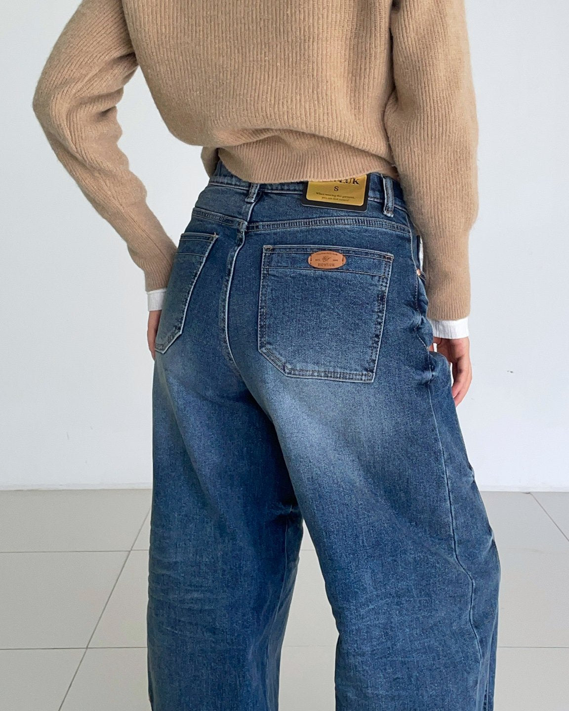 MOMS WEAR HOWLUK Embo barrel pants