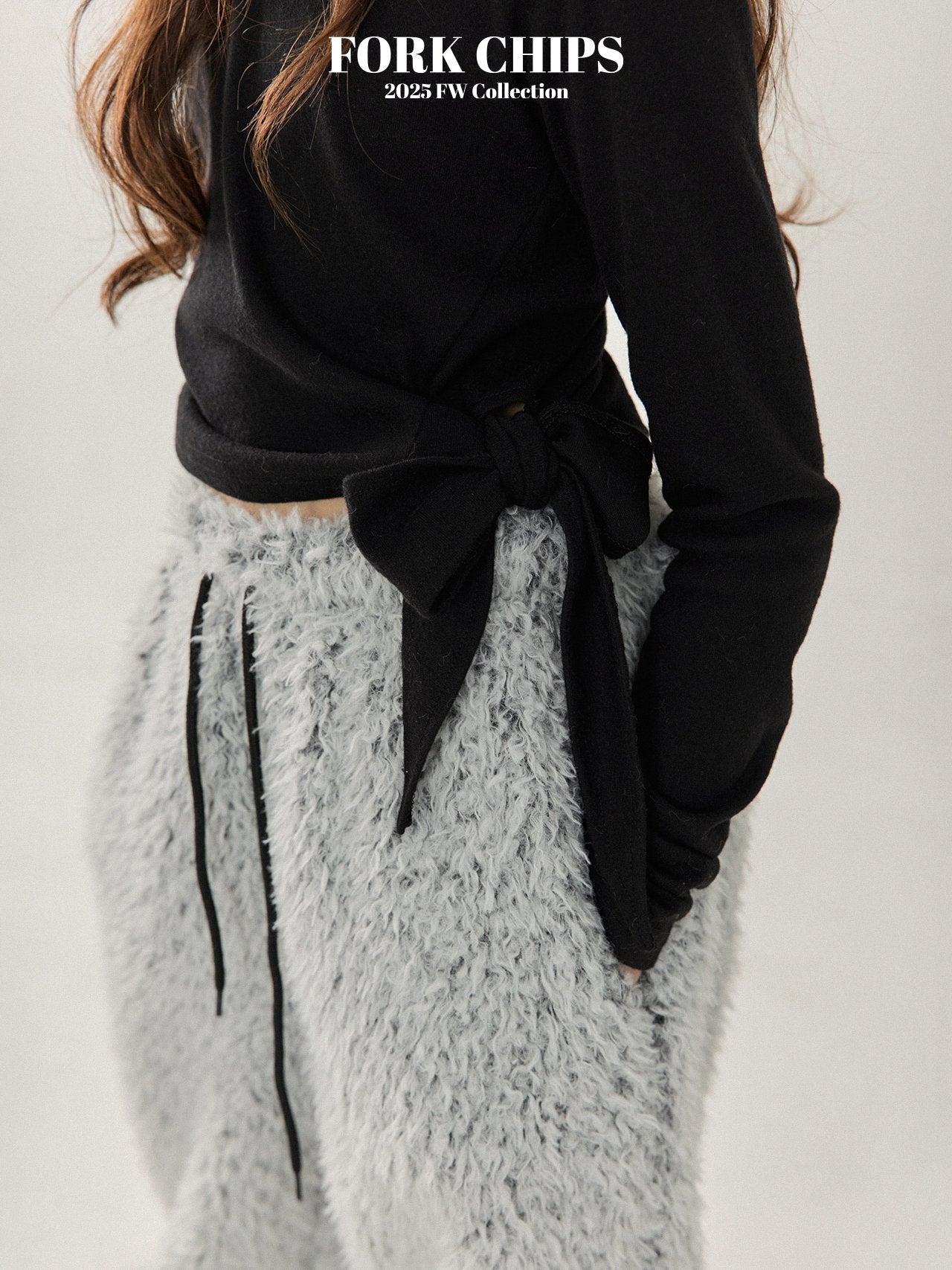 FORK CHIPS Jessi twisted hood top