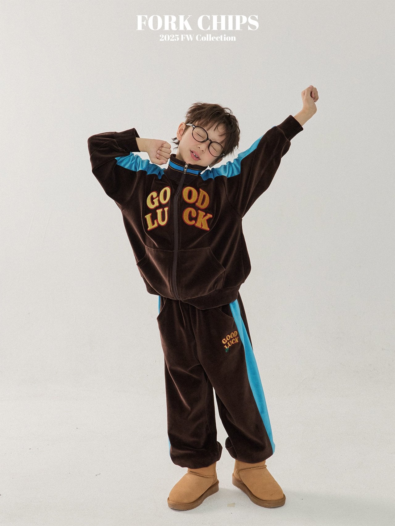 FORK CHIPS Good luck velour zip up set