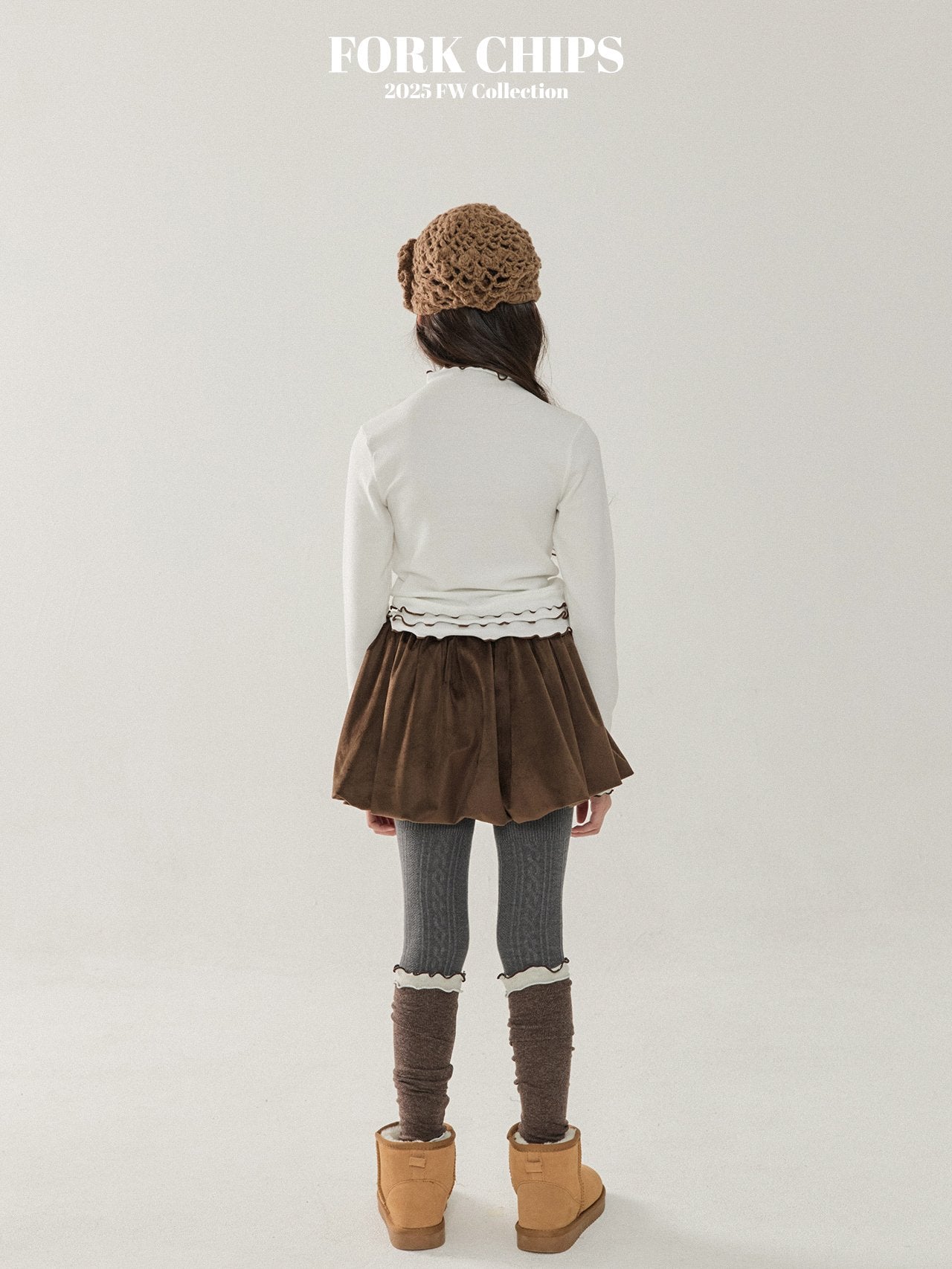 FORK CHIPS Ruffle turtle neck top