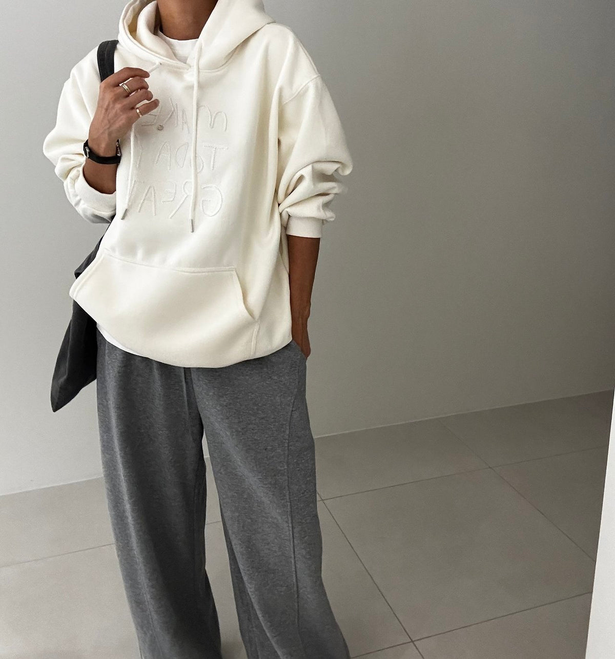 MOMS WEAR Make Hood Box Sweatshirt Layered Long Hoodie