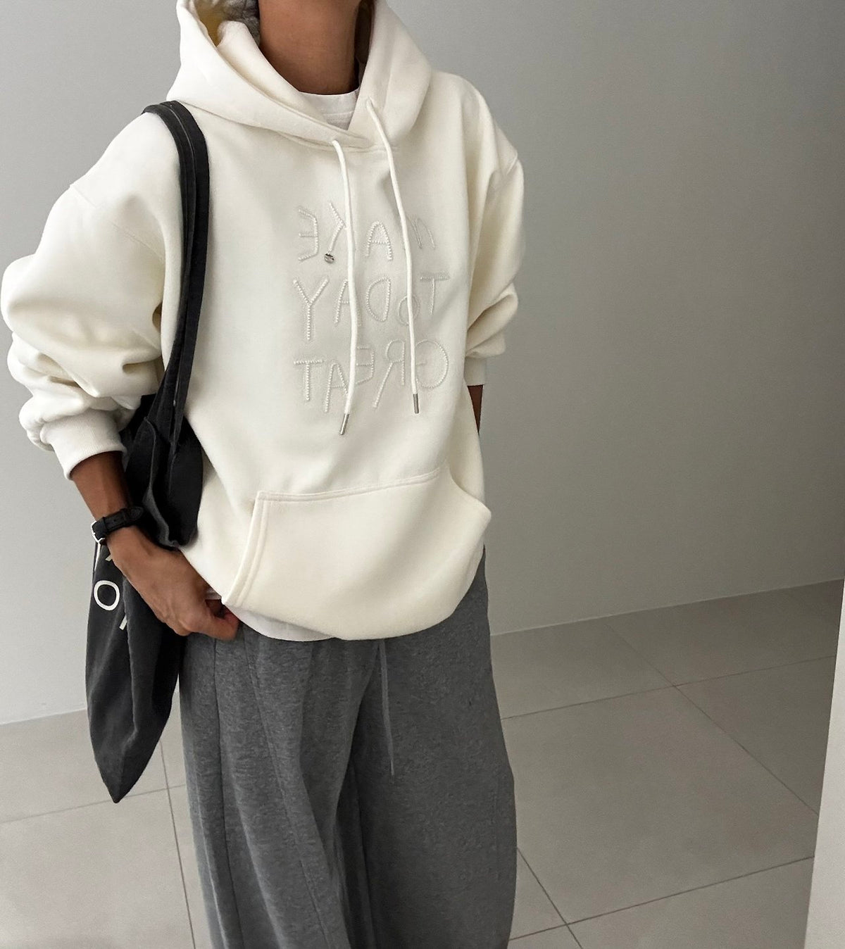 MOMS WEAR Make Hood Box Sweatshirt Layered Long Hoodie