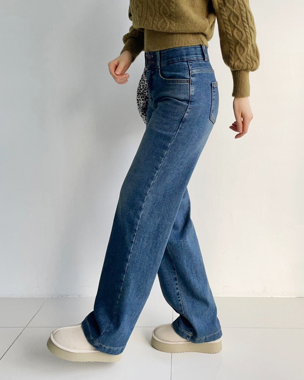 MOMS WEAR HOWLUK Two button wide denim pants (Fleece inside)