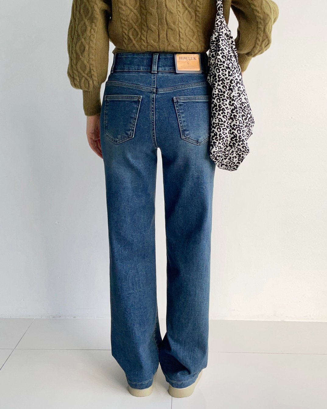 MOMS WEAR HOWLUK Two button wide denim pants (Fleece inside)