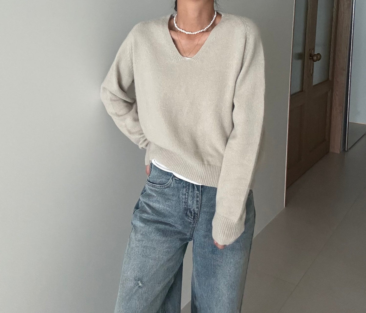 MOMS WEAR Angora V-neck Knit